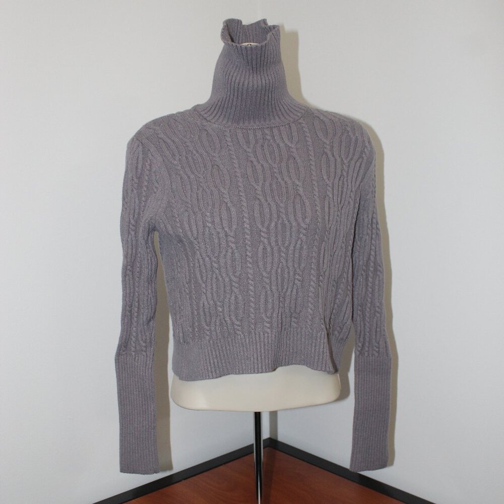 Mi Ami Francesca's Light Grey Turtleneck Cropped Sweater